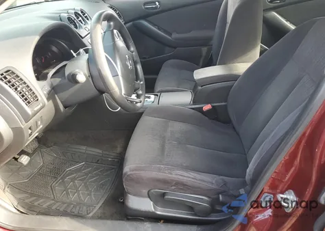 2011 Nissan Altima Base z USA, uszkodzony, nr VIN 1N4AL2AP8BN480853